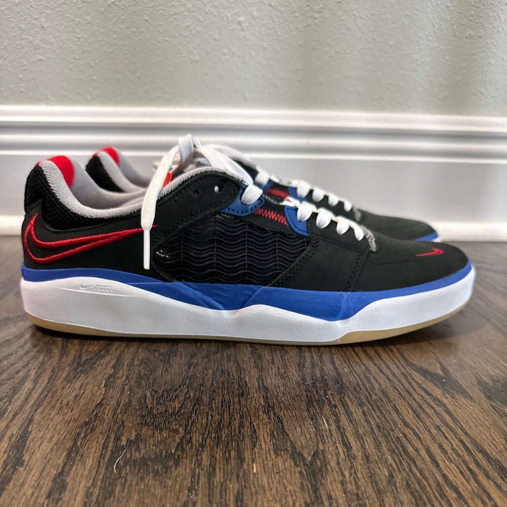 Nike Men's SB Ishod Wair Premium Skate Shoes / Sneaker in Awesome Multicolor